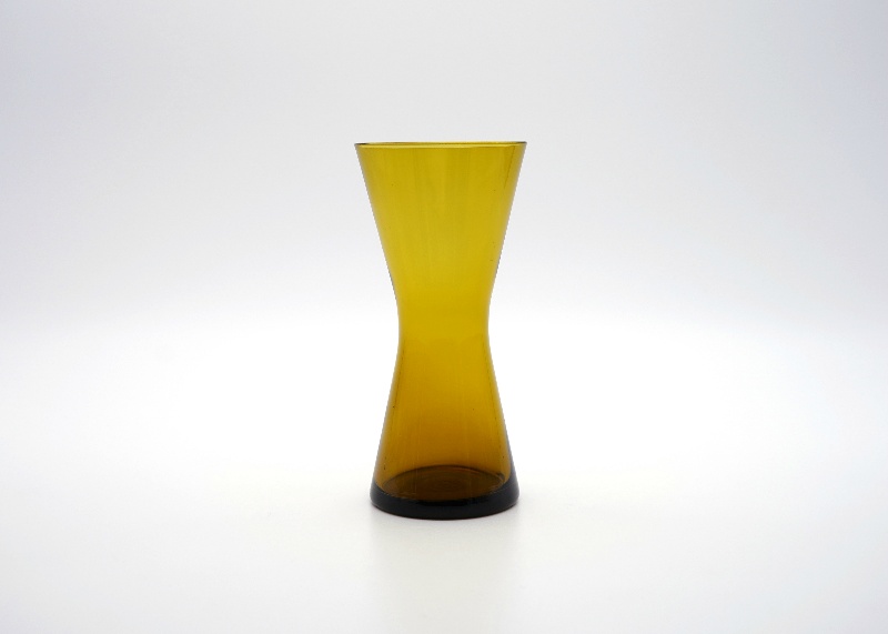Nuutajarvi(ヌータヤルヴィ)/Vase #1405 (アンバー)/フラワーベース 